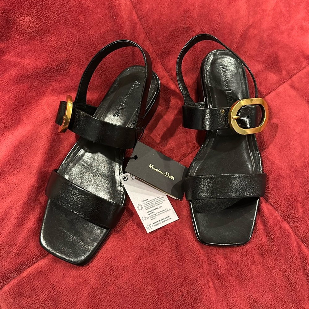 Massimo Dutti LEATHER SANDALS WITH BUCKLE DETAIL